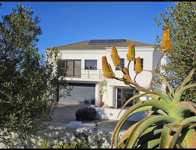 3 BEDROOM HOUSE FOR SALE IN SHELLY POINT